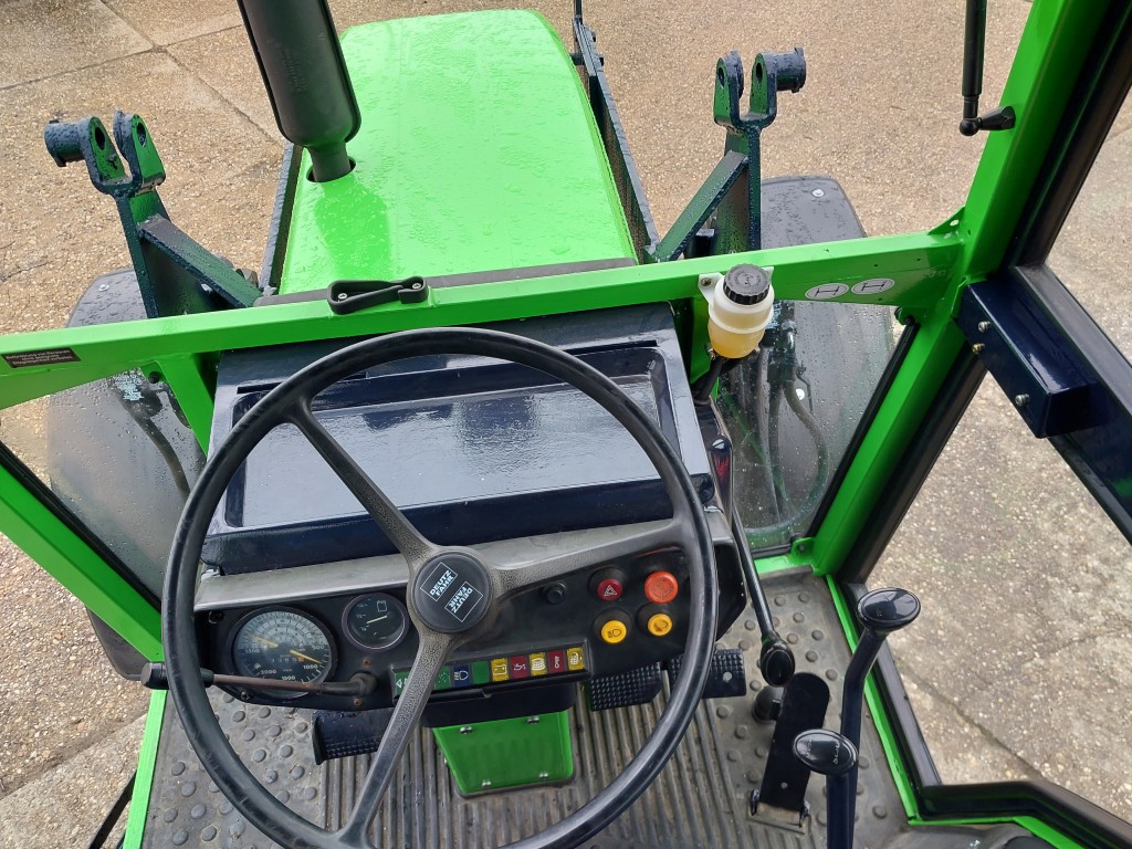 Deutz-Fahr 6807 CA