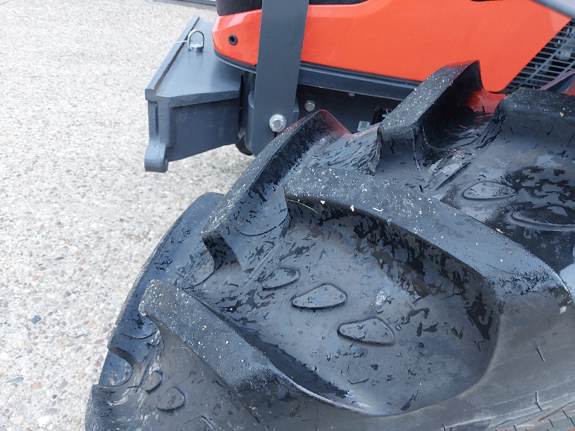 Kubota M 4072