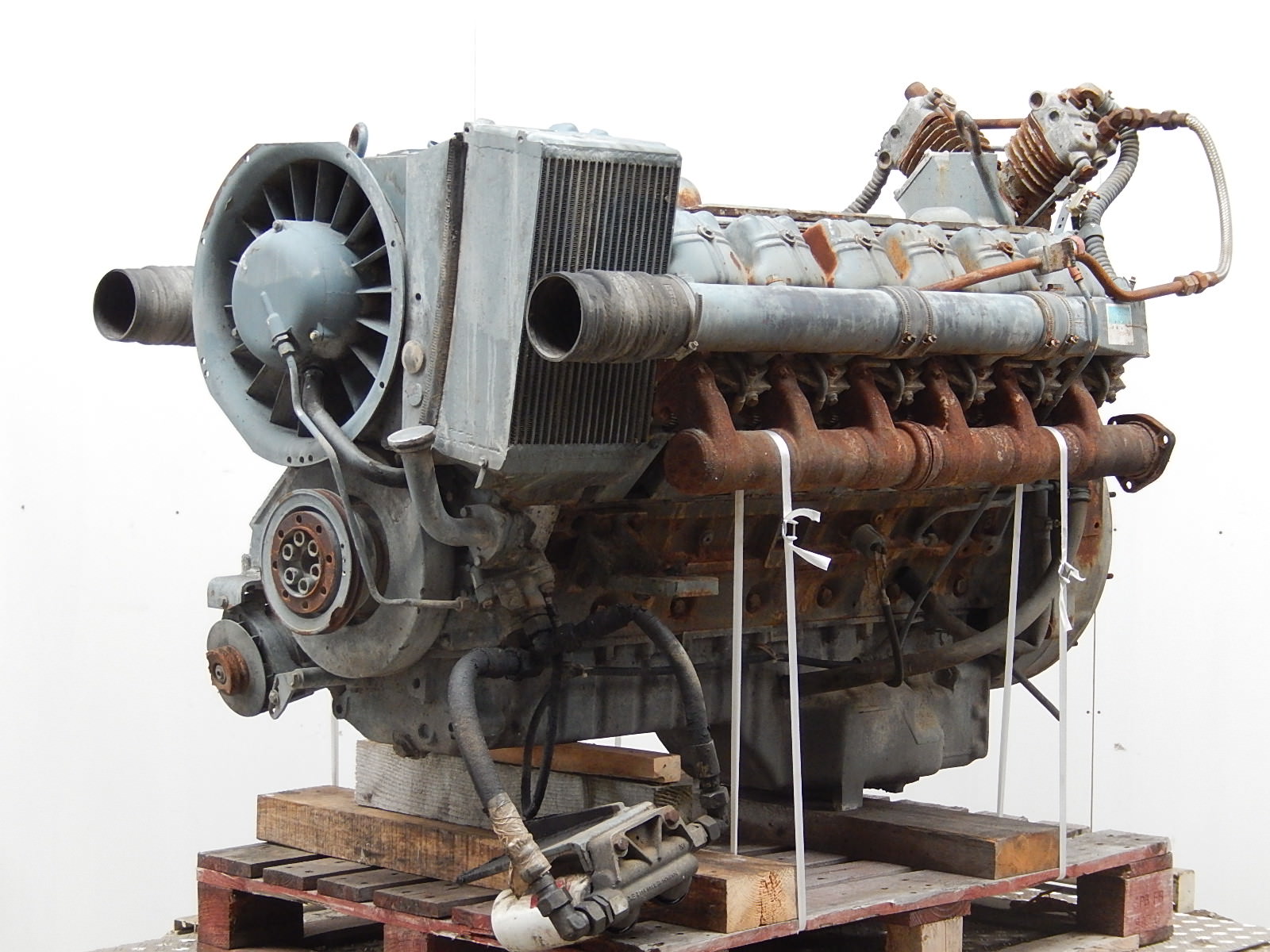 Deutz F12L413FW