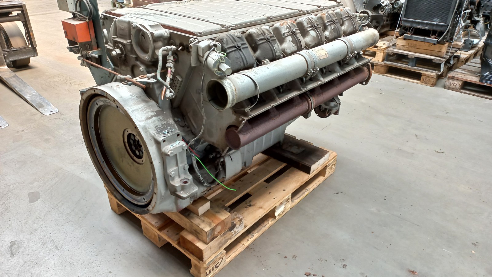 Deutz-F12L413-h Deutz F12L413