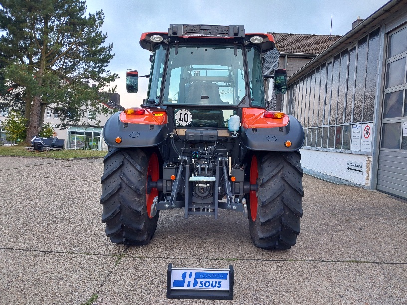 Kubota M 4072