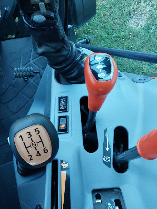 Kubota M 4072