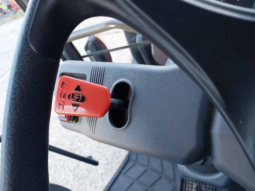 Kubota M 4072