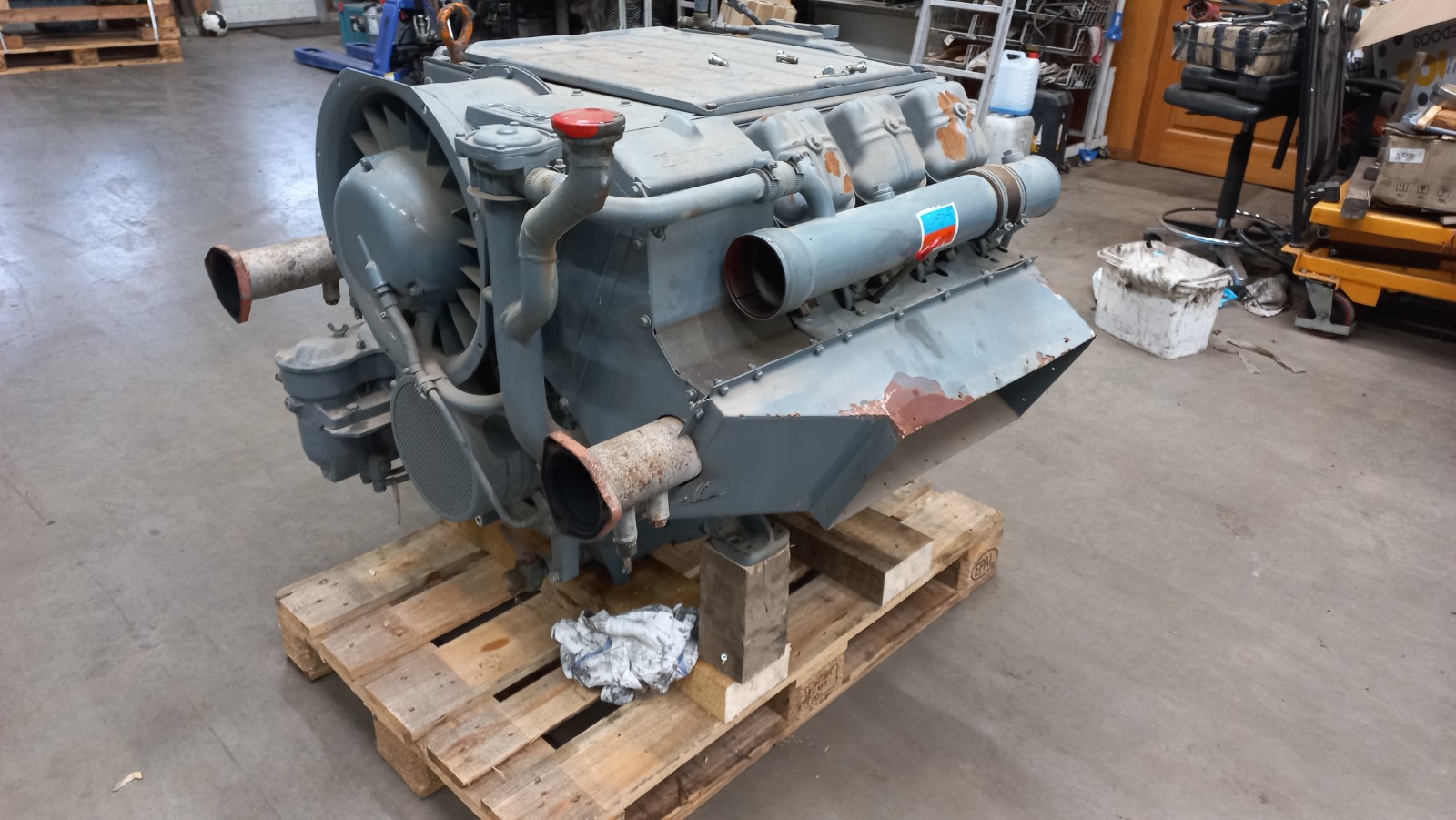 Deutz F6L413F - 2